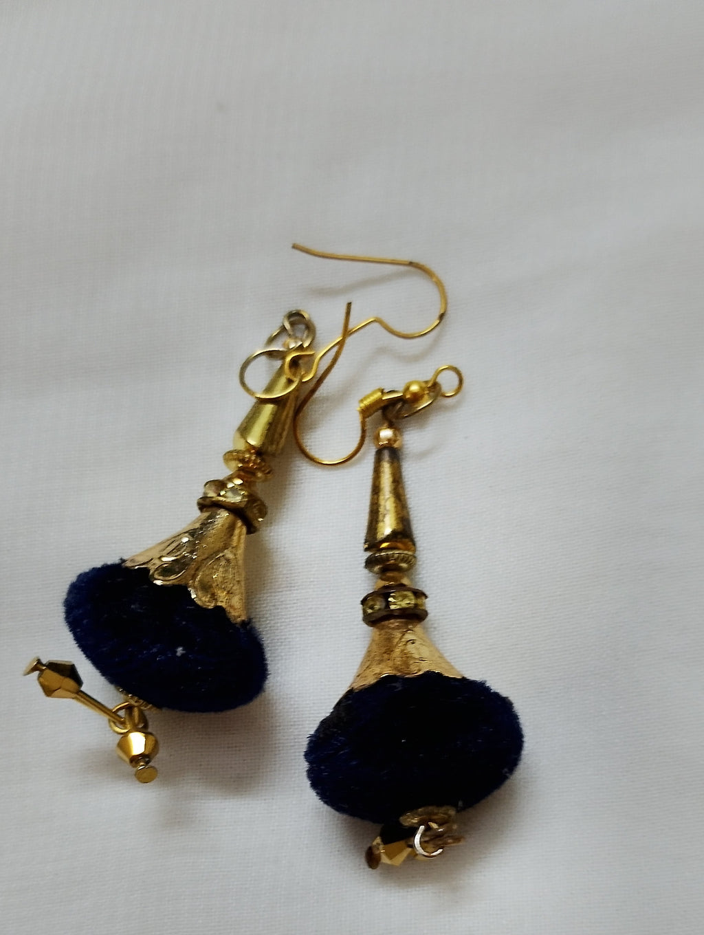 Ear rings