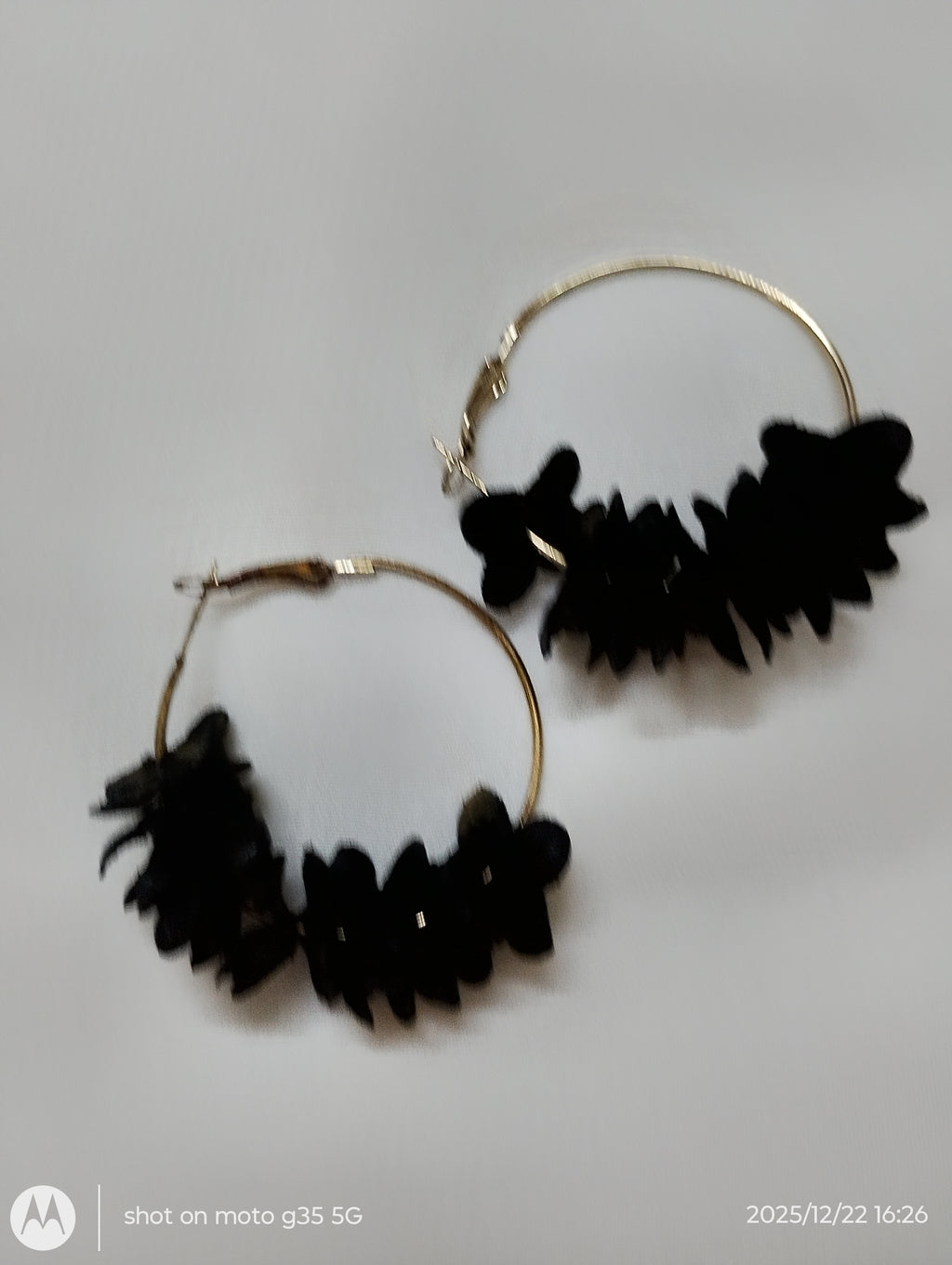 Ear rings