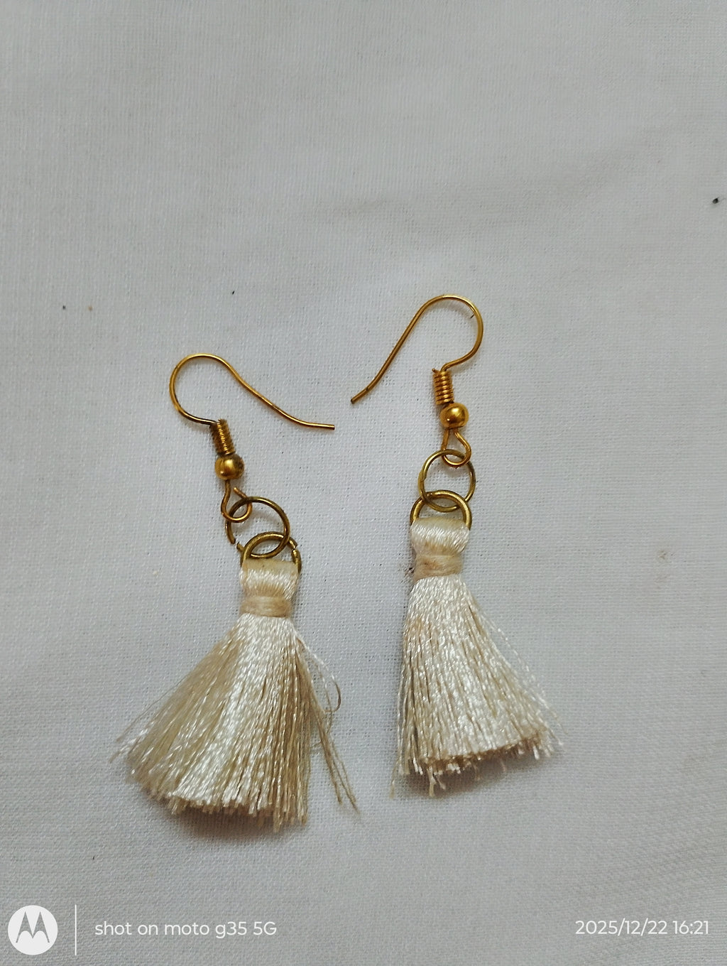 Ear rings