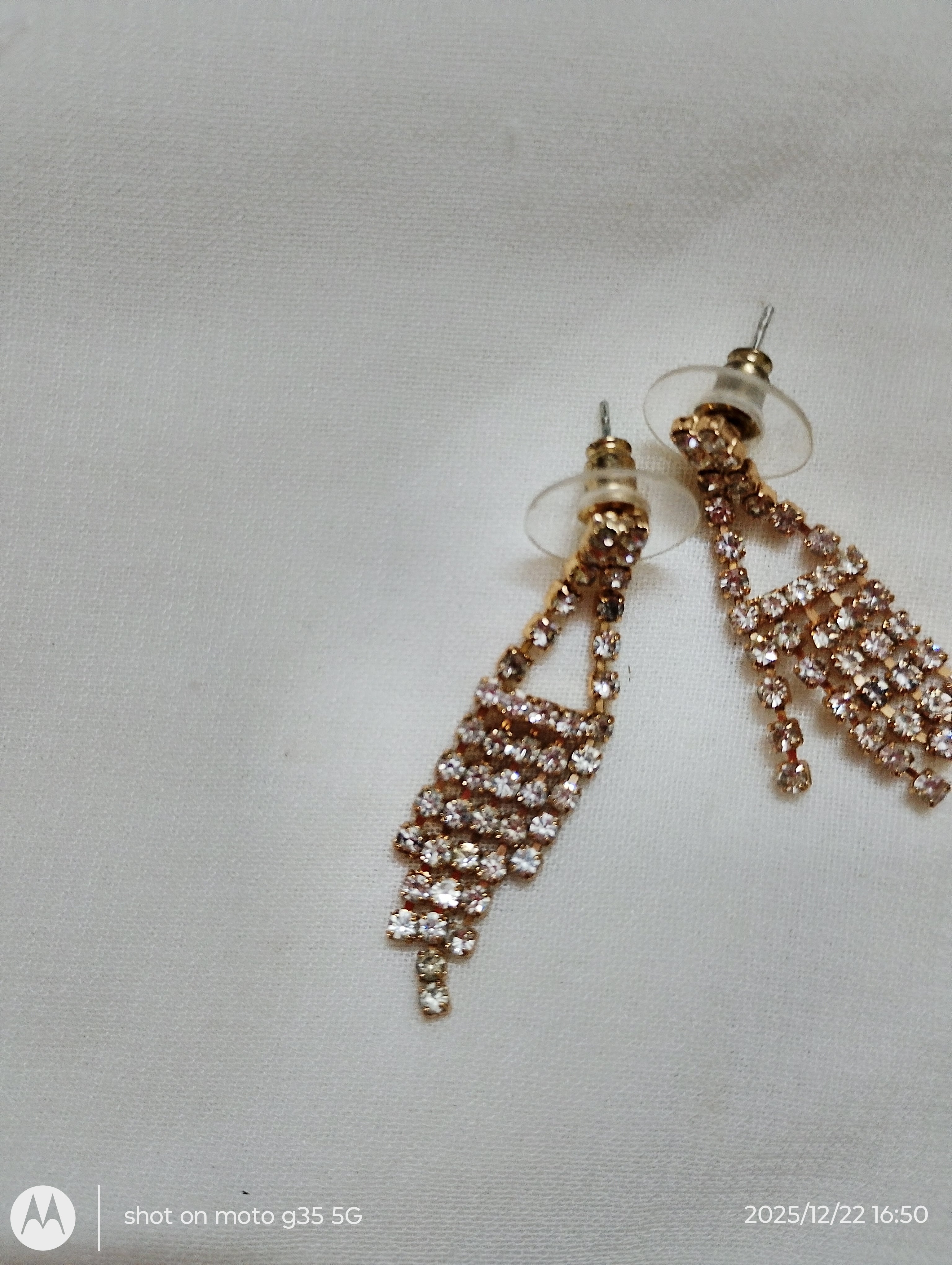 Ear rings